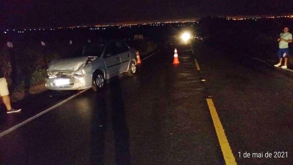 Zigue-zague realizado por motorista embriagado resulta em colisão entre 4 carros