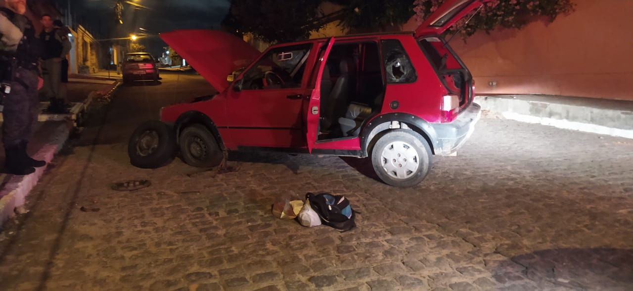 Dupla é presa após fazer arrastão em Arapiraca