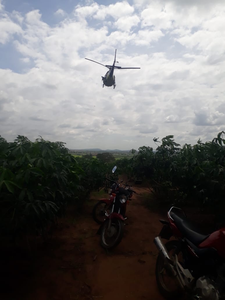 Após denúncia, Polícia Militar encontra três motocicletas roubadas