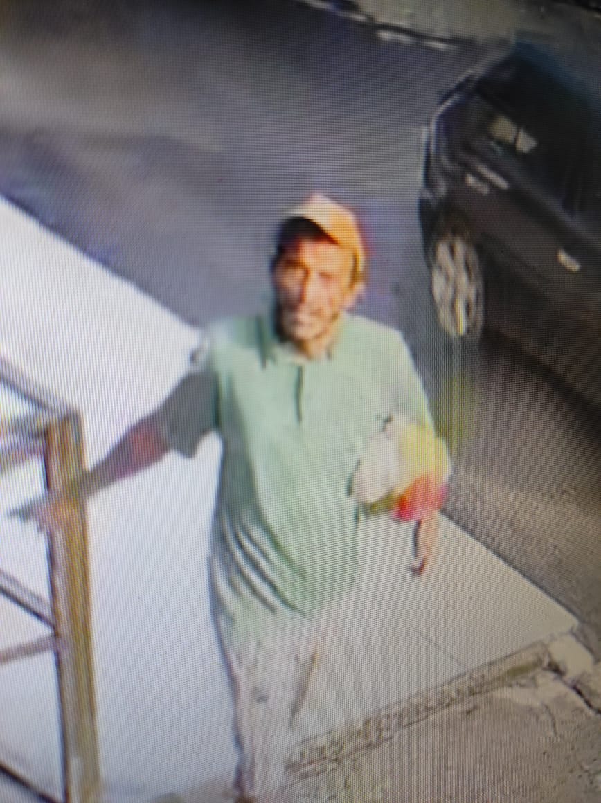 O Homem Arranha de Arapiraca , Ladrão pula muro de residência e rouba eletrodomésticos em Arapiraca: veja vídeo