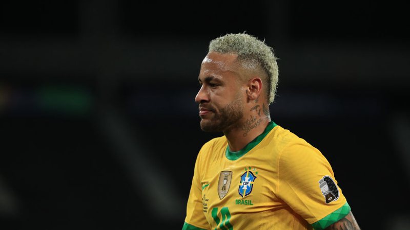 Neymar critica brasileiros que torcem contra seleção