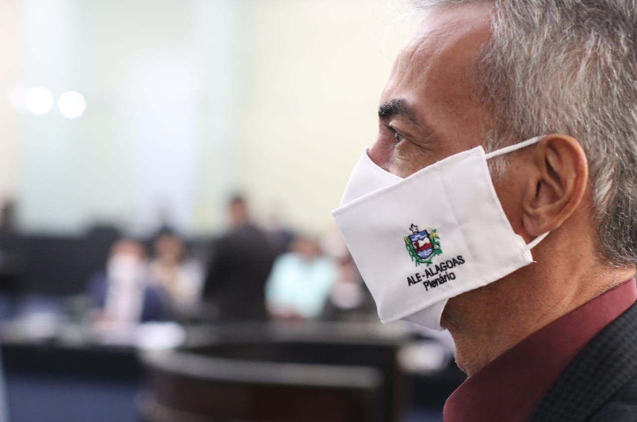 Projeto que obriga o uso de máscara em AL é aprovado na Assembleia Legislativa