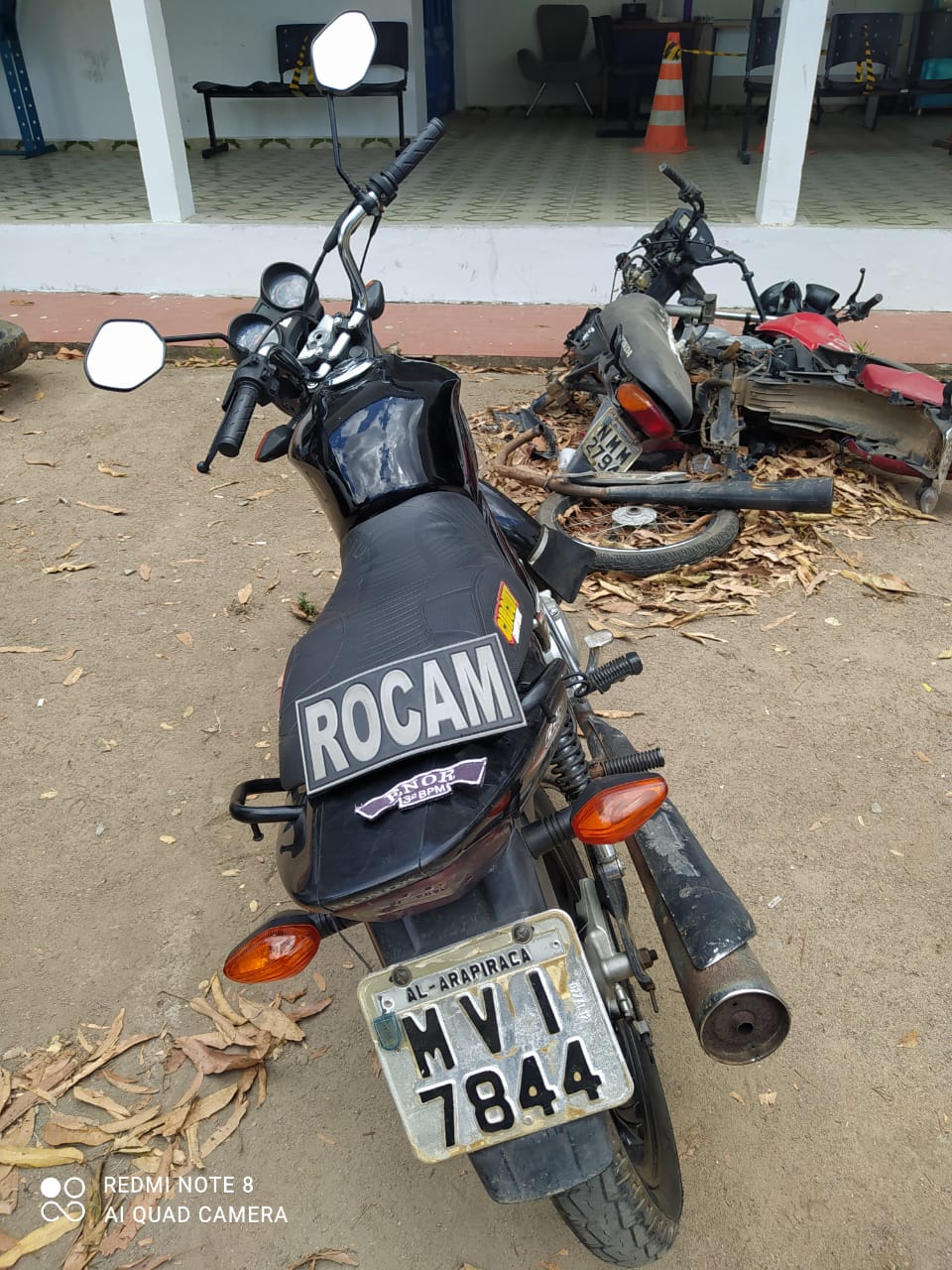Polícia prende dois homens por receptação e recupera moto roubada em Arapiraca