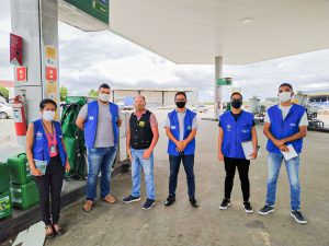 Procons municipal e estadual fiscalizam postos de combustíveis em Arapiraca