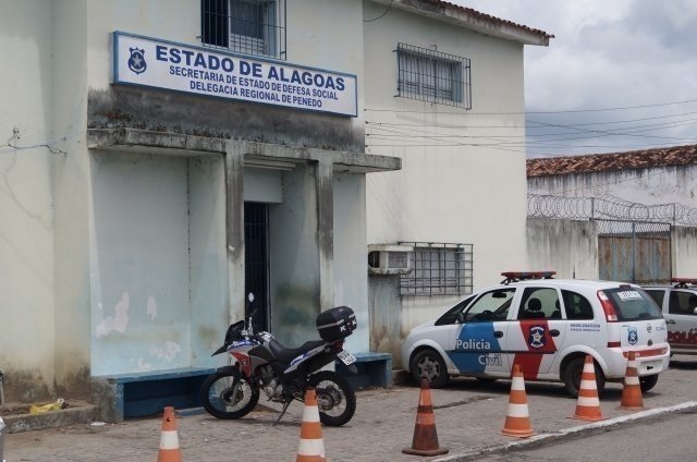 Cliente insatisfeito agride e ameaça funcionários de empresa de internet