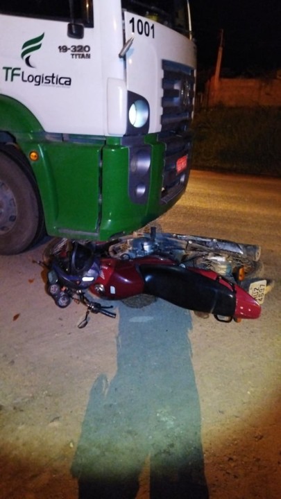 Motociclista fica ferido após bater em caminhão na AL-115, em Igaci