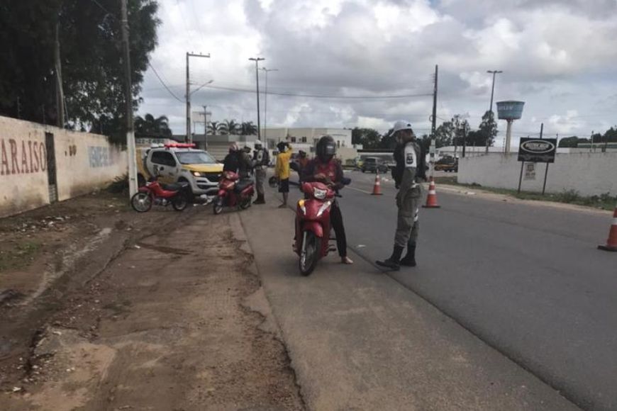 Durante ação na AL-115, BPRv flagra diversas infrações de trânsito em Arapiraca